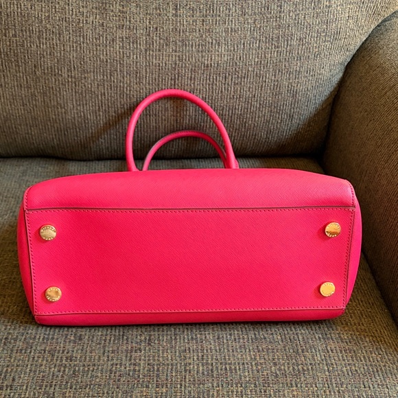 Michael Kors Large Ciara Satchel - Picture 3 of 6